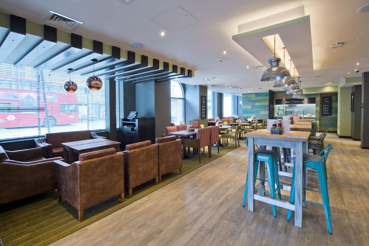Premier Inn London Clapham Exteriör bild